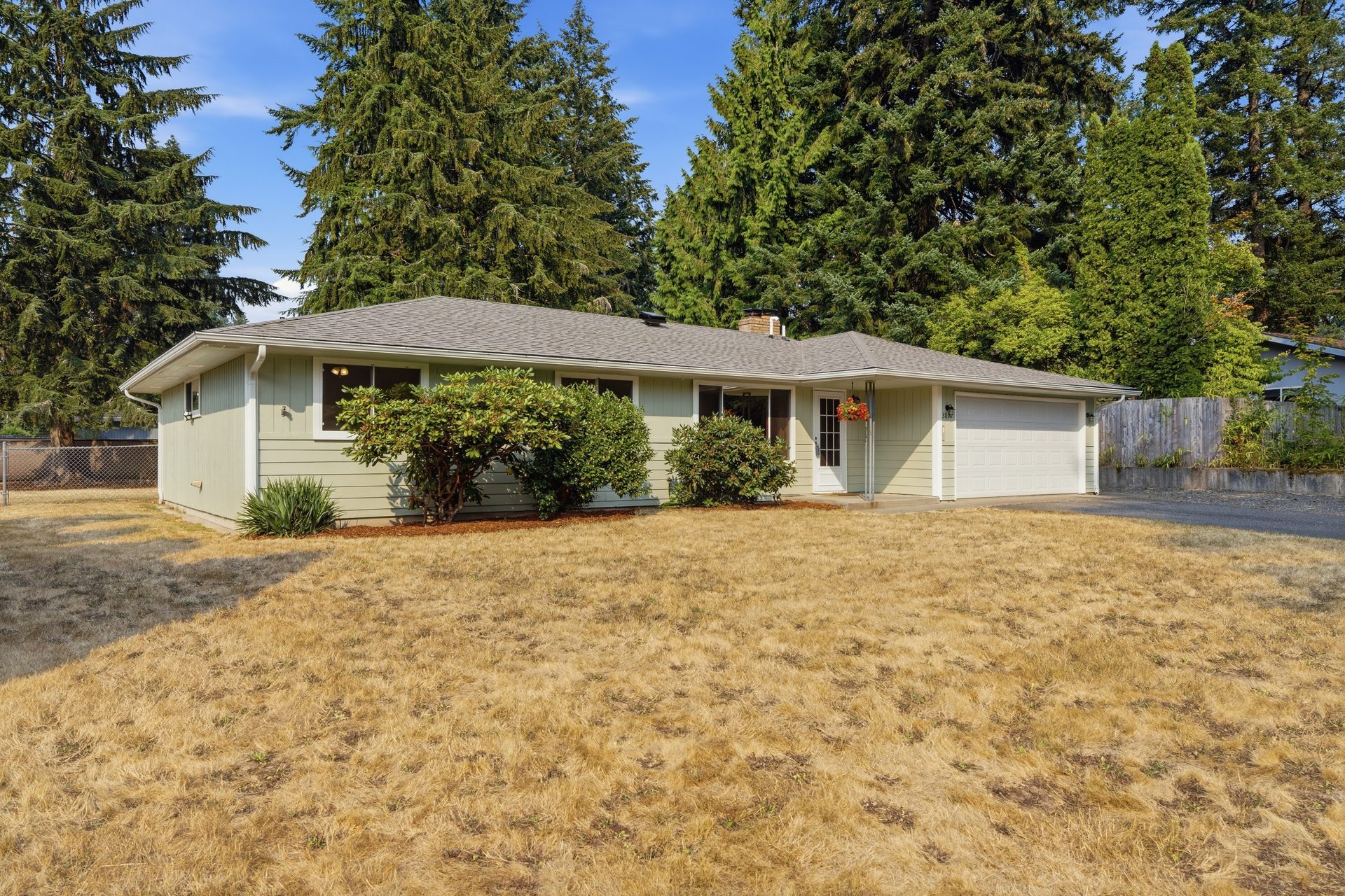 3850 Madrona Dr SE — full front view of the home